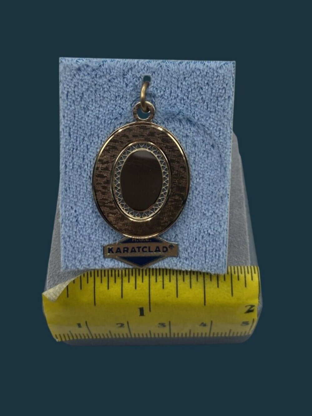 VTG Karatclad Oval Photo Locket Charm New In Box Portrait Pendant Gold 14KHGE